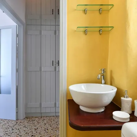 Kastro Traditional House Apartment Páros